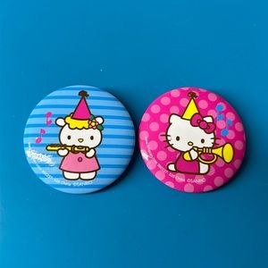 🖤NEW💕2013 model HELLO KITTY PARTY with a FRIEND pin set